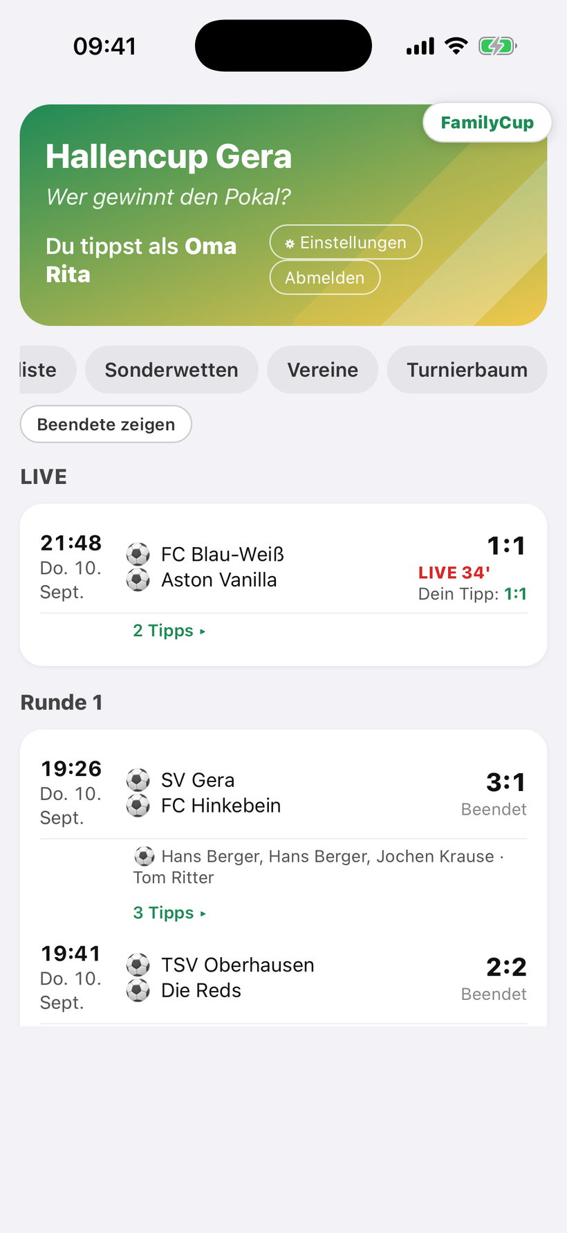 Web-Seite der Gruppe im Browser: Spielplan mit Live-Spiel, Torschützen und Tipps
